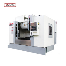 Alta produtividade Taiwan Centro de usinagem vertical automática 3 eixos 4 eixos Máquina de moagem CNC para metal